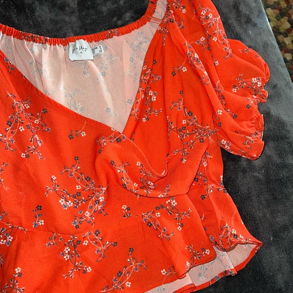 Princess Polly Rhea Top Size 4 - Picture 6 of 9